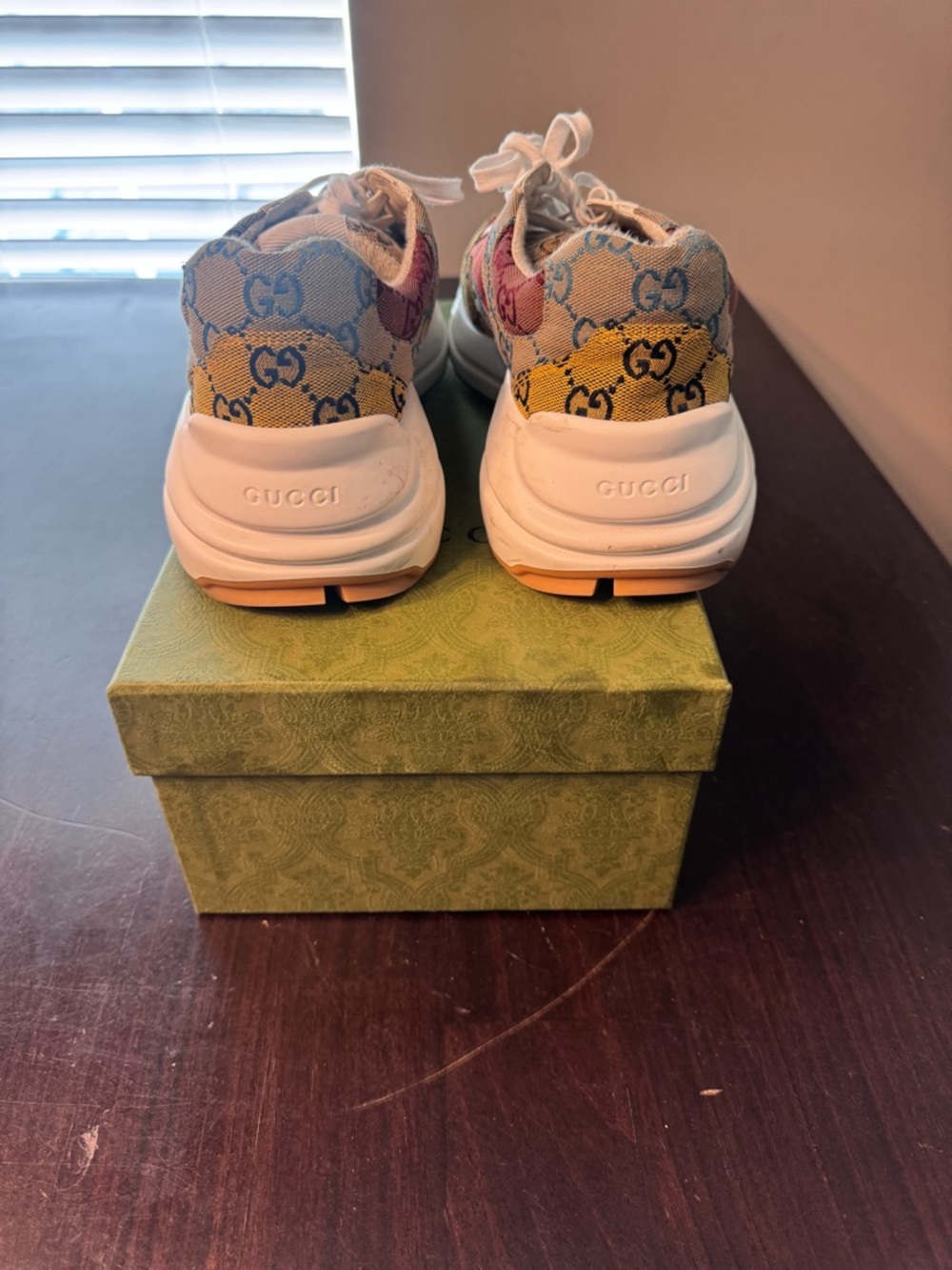 Gucci Multicolor GG Canvas Low-Top Sneakers - Red Yellow Green - Picture 4 of 6